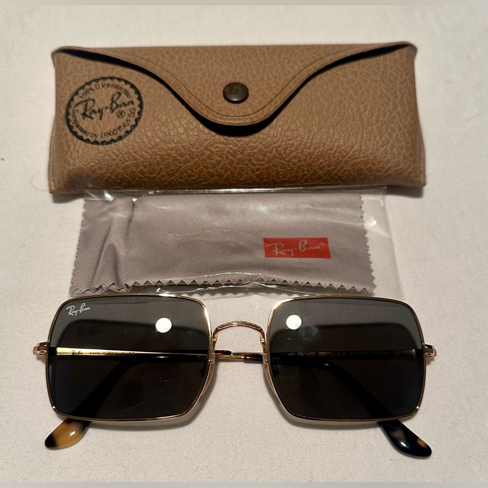 Rayban RB1969 Rectangle Sunglasses UNISEX
